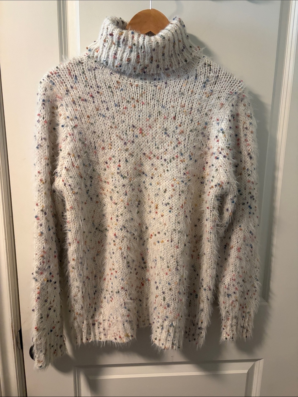 Cozy Ivory Speckled Turtleneck Sweater